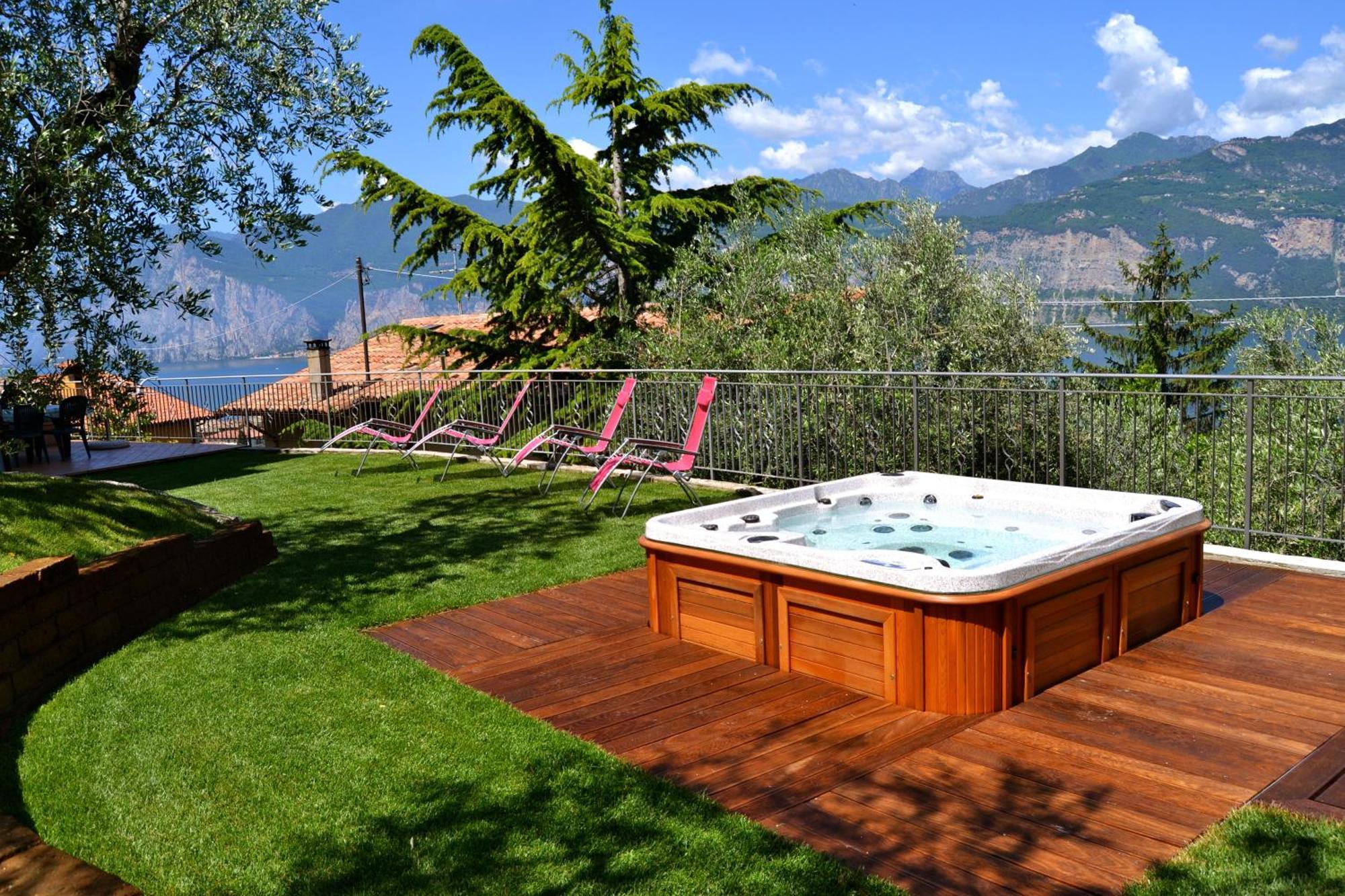 Appartamenti La Perla Malcesine Exteriör bild