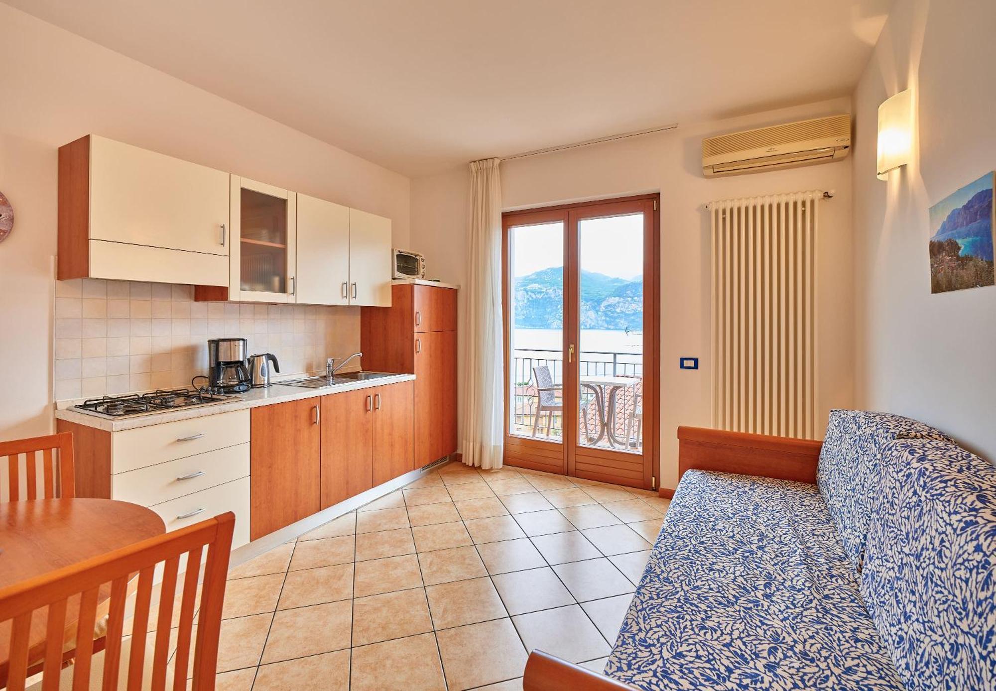 Appartamenti La Perla Malcesine Exteriör bild